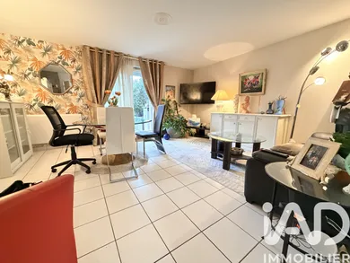Appartement à Saint-Arnoult (14800)