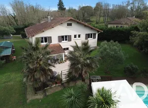 House in Josse (40230)