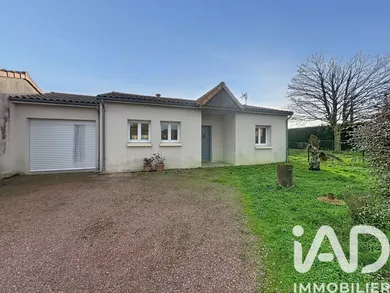 Maison à Saint-Jean-de-Thouars (79100)