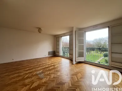 Apartment in Saint-Germain-en-Laye (78100)