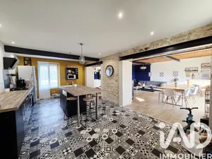 Longere in Champigny en Rochereau (86170)