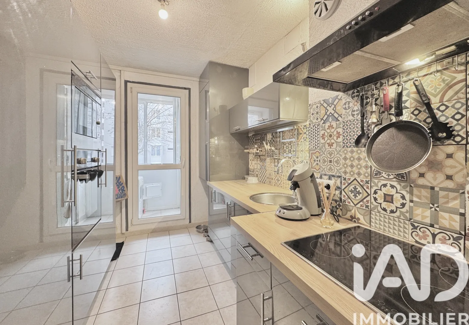 Vente appartement à Nîmes (30000) : appartement 4 pièces 71 m² — 2