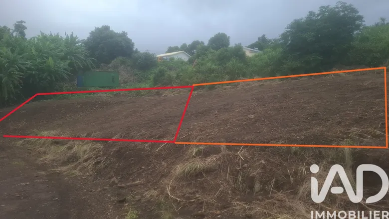 Terrain à bâtir à Saint-Denis (97490) · 206 000 €