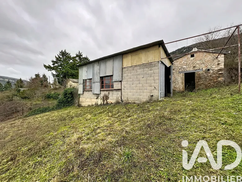 Terrain 10 m² · à Millau · 10 m² · 54 000 €