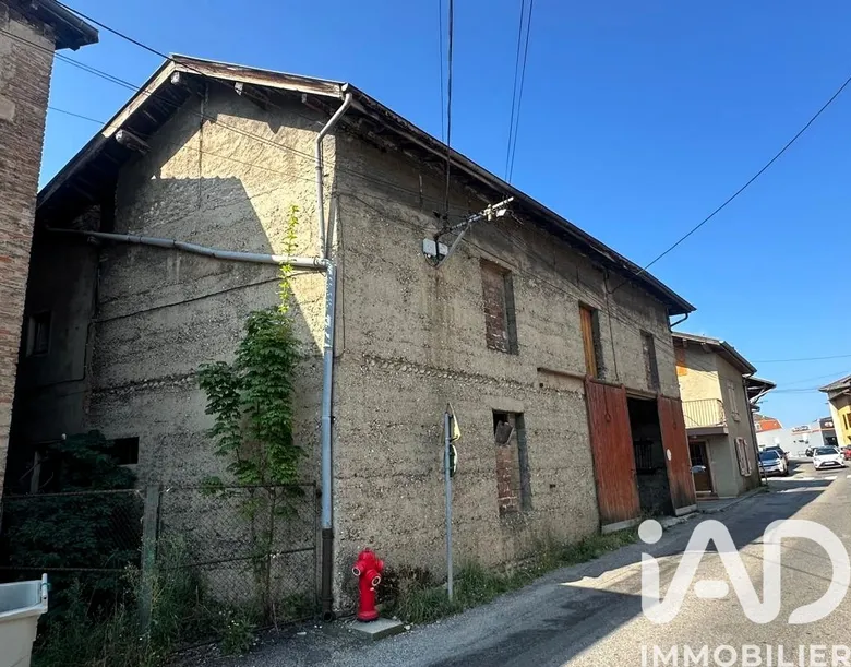 Maison 1 pièce 98 m² · à La Côte-Saint-André · 98 m² · 79 000 €
