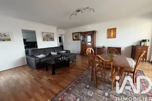 Apartment in Créteil (94000)