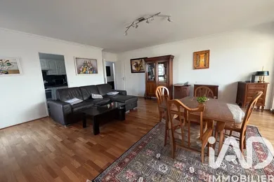 Apartment in Créteil (94000)
