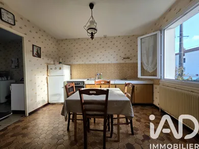 Detached house in Parthenay (79200)