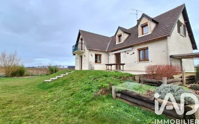 Traditional house in Chartres (28000)