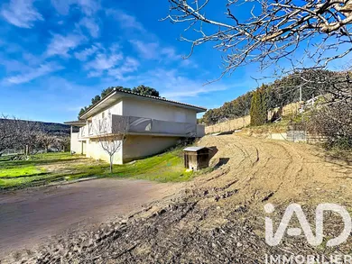 Architectural house in Istres (13800)