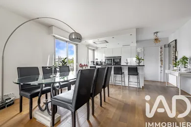 Apartment in Suresnes (92150)