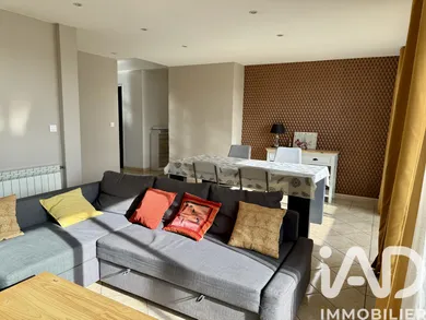 Apartment in Toulon (83000)