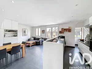 Appartement à Suresnes (92150)