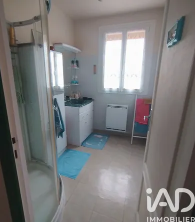 Detached house in Yvré-l'Évêque (72530)