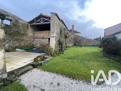 Maison à La Chapelle-Thémer (85210)