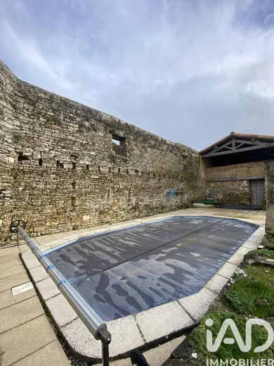 Maison à La Chapelle-Thémer (85210)