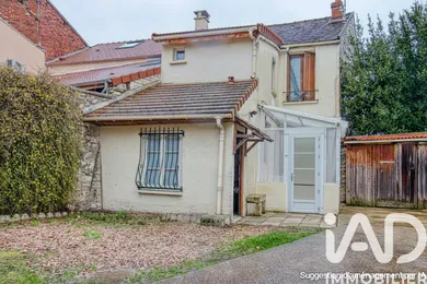 Duplex in Pierrelaye (95480)