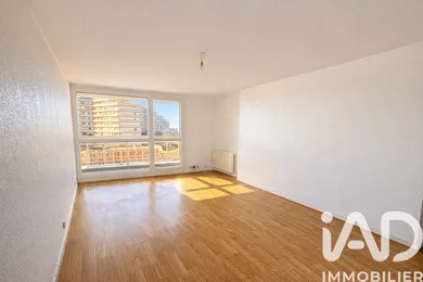Appartement à Les Lilas (93260)
