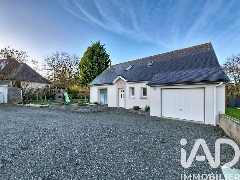 Maison 5 pièces 140 m² · à Chemillé-en-Anjou · 140 m² · 292 000 €