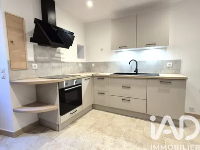 Apartment in Bagnols-sur-Cèze (30200)