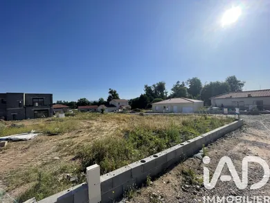 Terrain à bâtir à Feurs (42110)