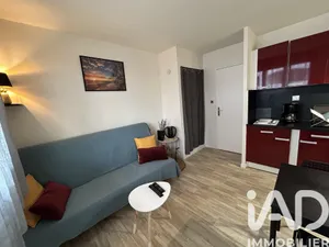 Apartment in Saint-Cyr-sur-Mer (83270)