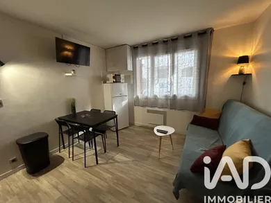 Apartment in Saint-Cyr-sur-Mer (83270)