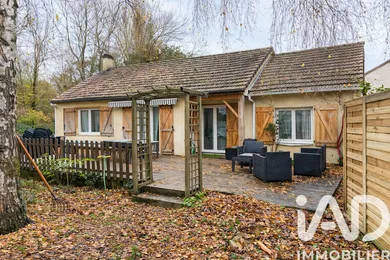 House in Gisors (27140)