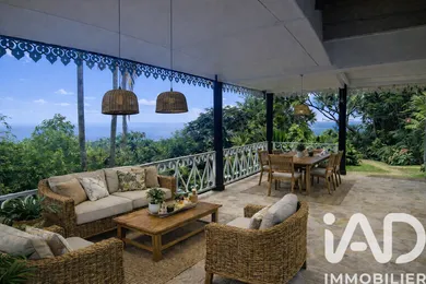 Maison à Saint-Denis (97490)