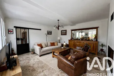 Maison à Poligny (77167)