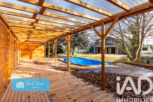 Appartement à Saint-Cyprien (42160)