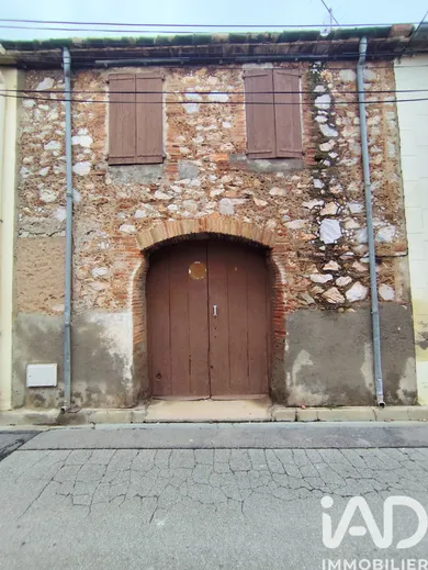 Garage à Salses-le-Château (66600)
