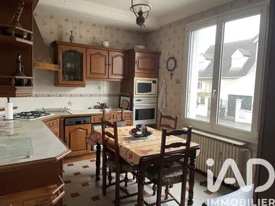 House in Villejuif (94800)