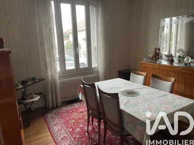 House in Villejuif (94800)