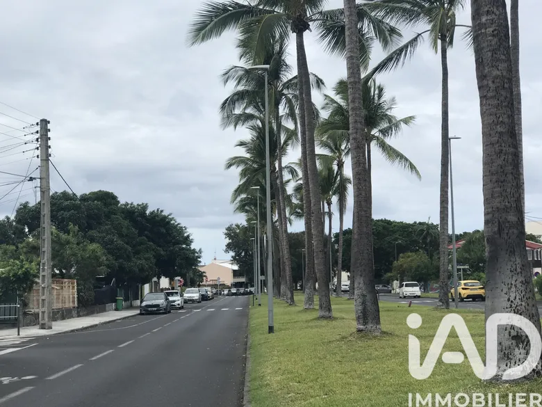 Maison 6 pièces 162 m² · à Le Port · 162 m² · 392 200 €