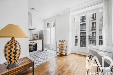 Apartment in Paris (75012)