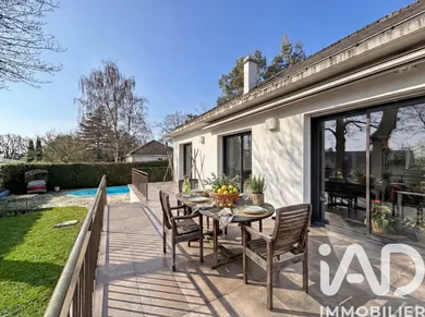 Traditional house in Montmorency (95160)