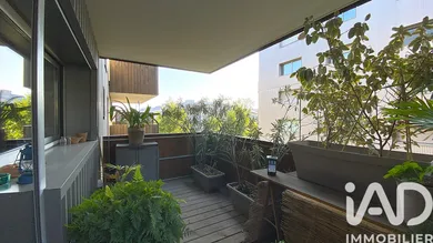Appartement à Bordeaux (33300)