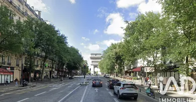 Apartment in Paris (75008)