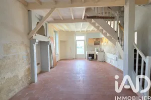 Village house in Haux (33550)