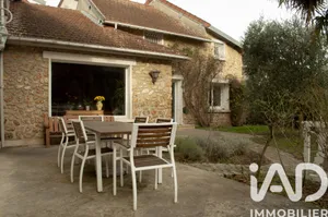 Maison à Orgeval (78630)