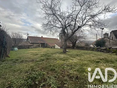 Maison de village à St Diery (63320)