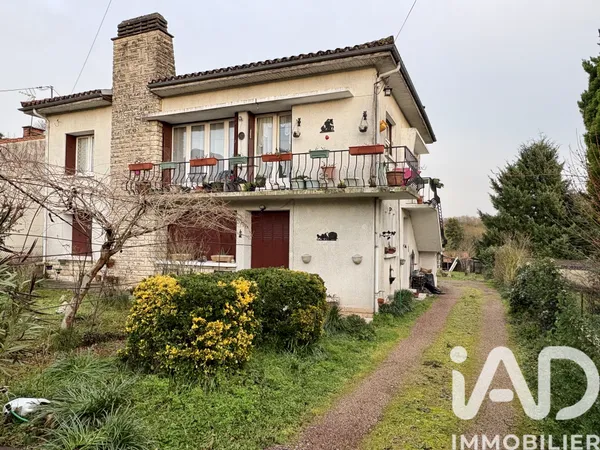 Vente maison à Civray (86400) : maison de ville 6 pièces 125 m² — 8