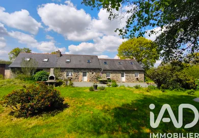 Longere in La Chapelle-Neuve (22160)