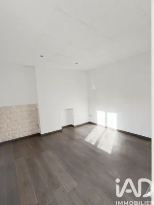 Apartment in Nantes (44100)