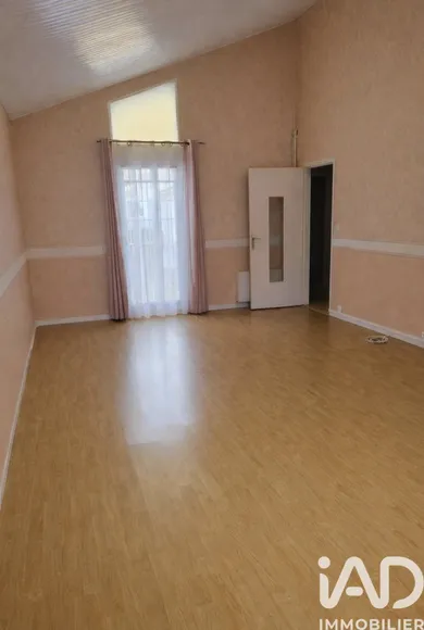 Traditional house in Bondoufle (91070)