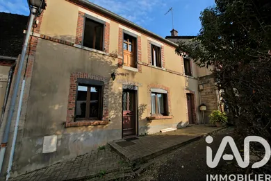 Maison de ville à Saint-Privé (89220)