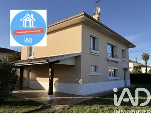 Maison à Oloron-Sainte-Marie (64400)