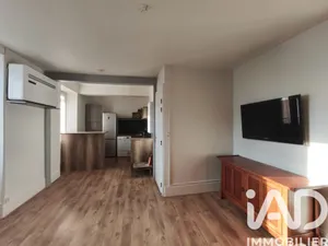 Apartment in Gasny (27620)