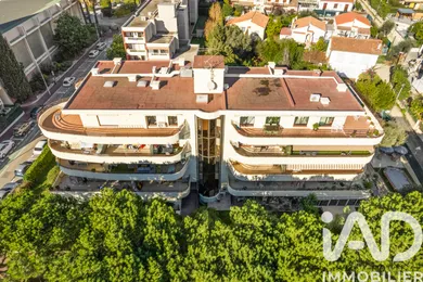 Appartement à Cagnes-sur-Mer (06800)